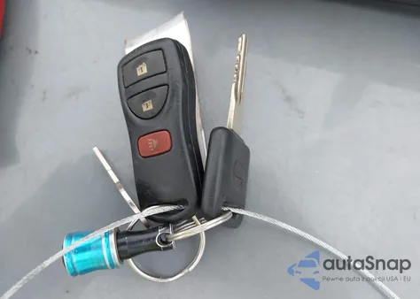 2015 Nissan Nv Cargo Nv1500 S V6/Sl V6/Sv V6 z USA, uszkodzony, nr VIN 1N6BF0KL2FN804923